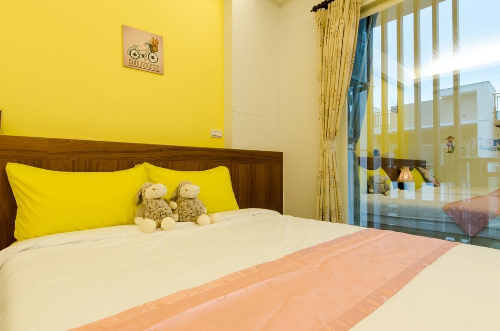 Ferienwohnung Smile Castle Luodong Exterior foto